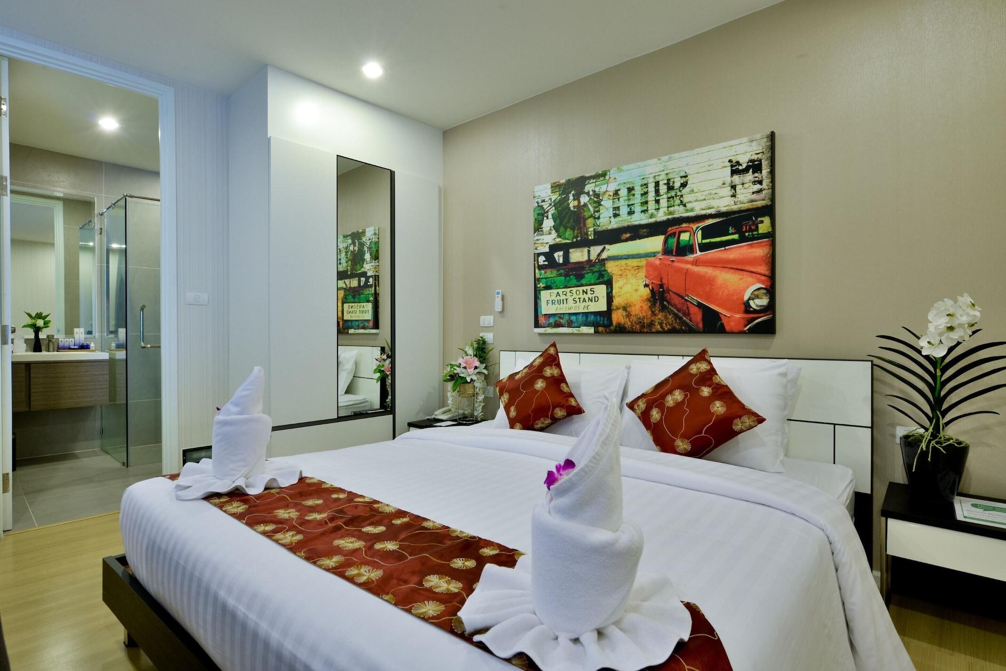 Icheck Inn Skyy Sukhumvit 1 방콕 외부 사진