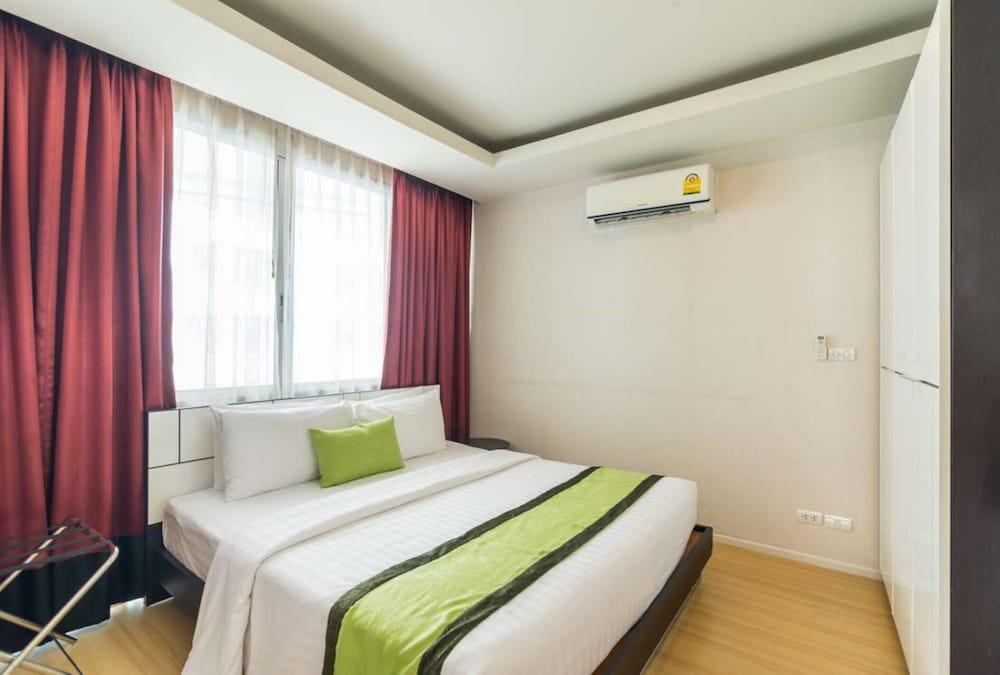 Icheck Inn Skyy Sukhumvit 1 방콕 외부 사진