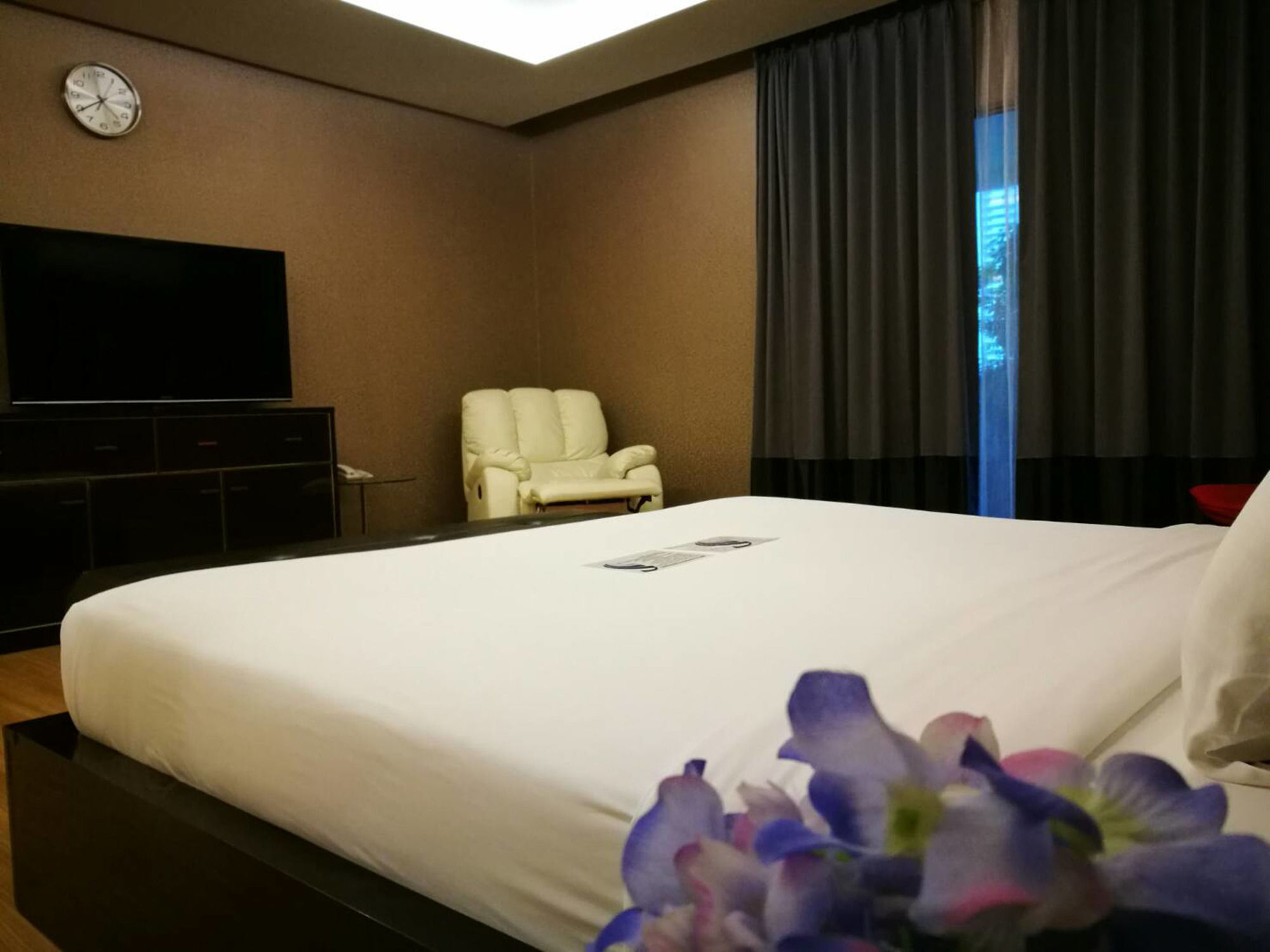 Icheck Inn Skyy Sukhumvit 1 방콕 외부 사진